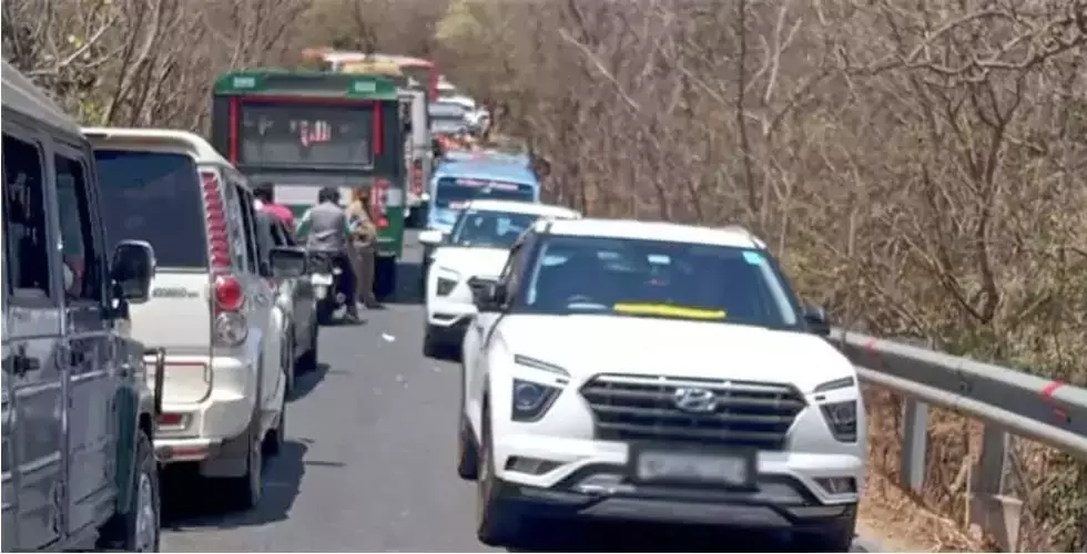 Traffic Jam On Srisailam Ghat Road